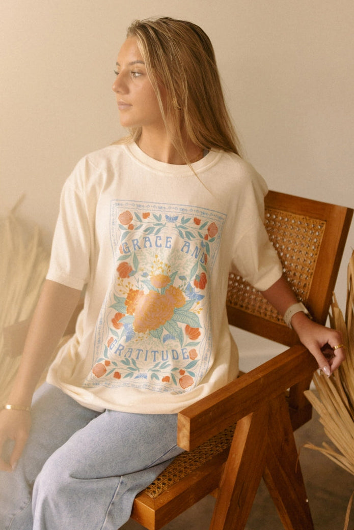 Grace and Gratitude Tee | Cream