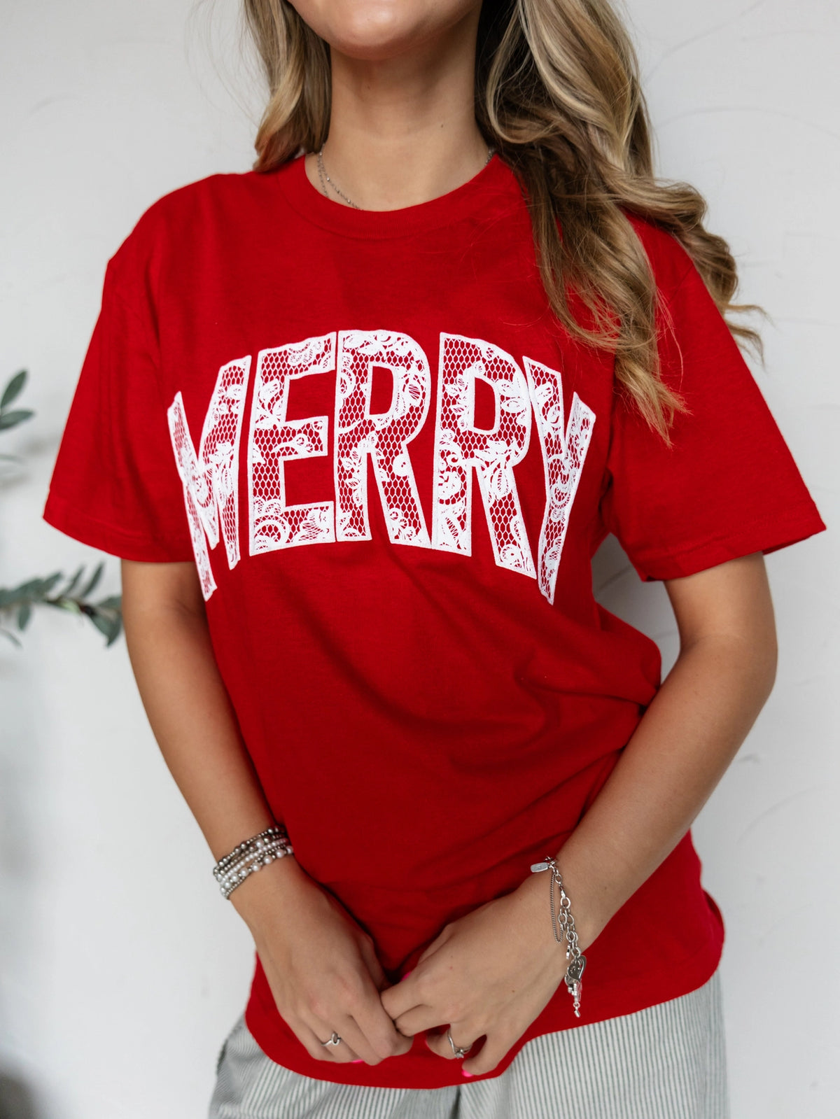 Merry Lace Tee | Red