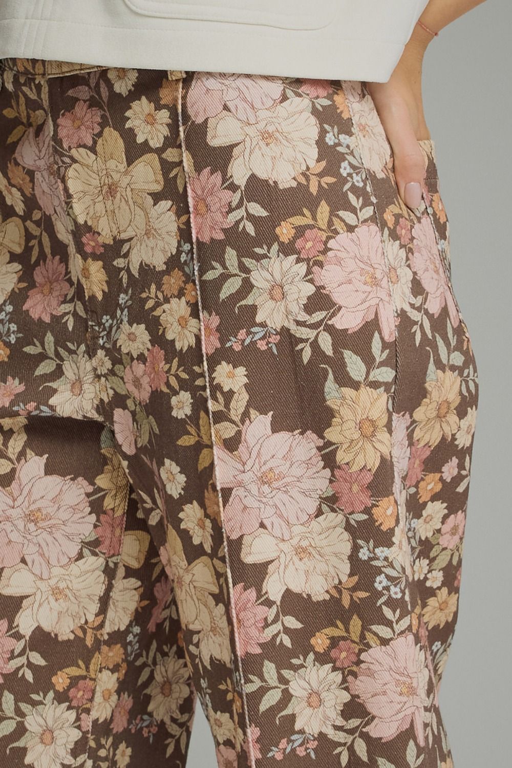 Floral Front Seam Detail Pants | Brown Mix