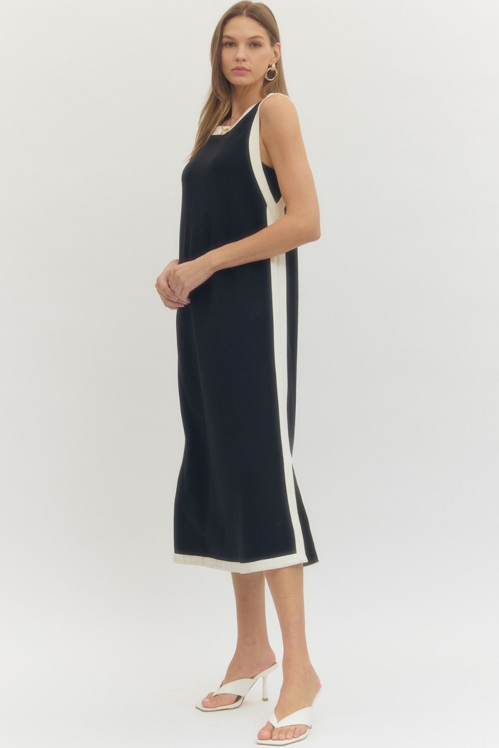 Solid Sleeveless Midi Dress | Black