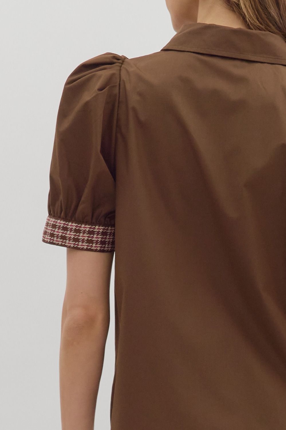 Contrast Band Trim Puff Sleeve Top | Brown