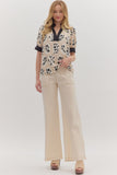Floral Contrast Band Trim Top | Black