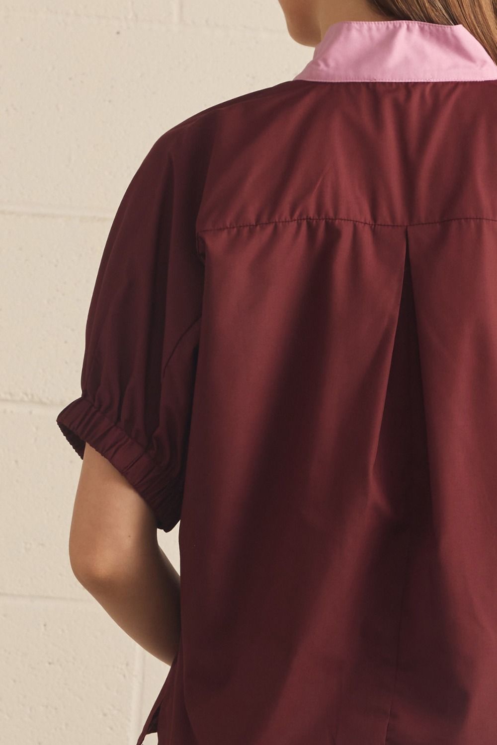 Solid Puff Sleeve Contrast Trim Top | Burgundy