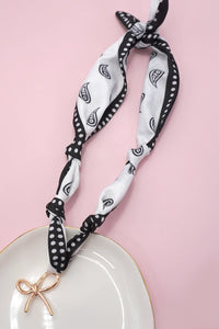 Handmade Scarf Necklace | Black/Bow