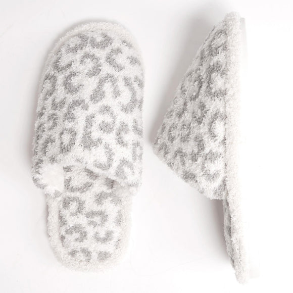 Comfy Luxe Leopard Slippers | Grey