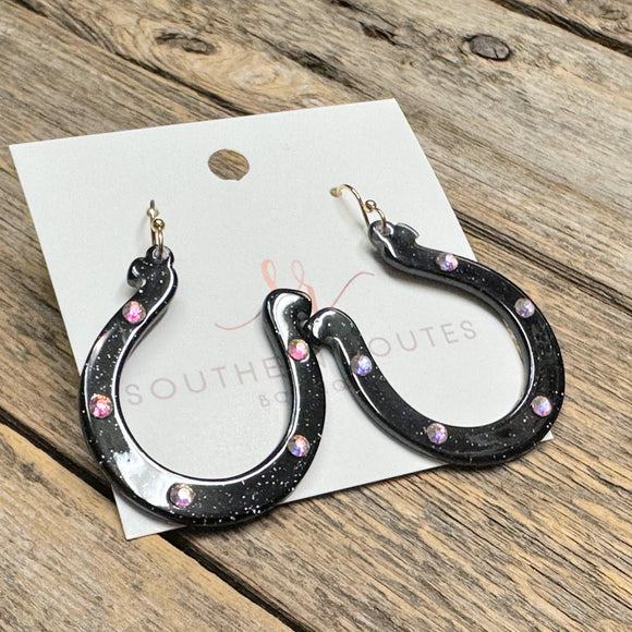 Horseshoe Acrylic Earrings | Black