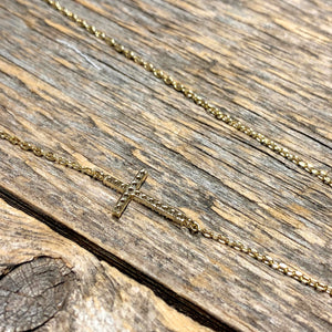 Side Cross Chain Necklace | Gold