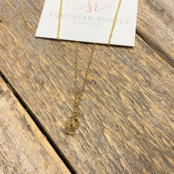 Nugget Twist Pendant Necklace | Gold