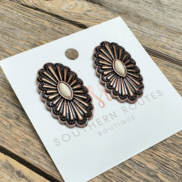 Concho Large Stud Earrings | Copper